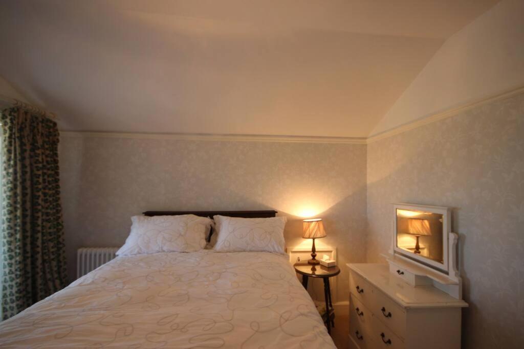 Kingsdown  Downsview 빌라 외부 사진